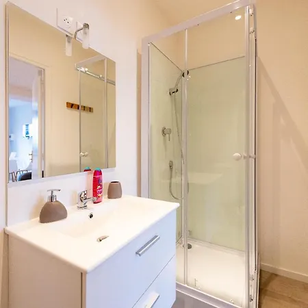 Apartament Le Nouveau Saint Waast - Confortable, Cosy Et Equipe - Places Gratuites A Proximite Anzin