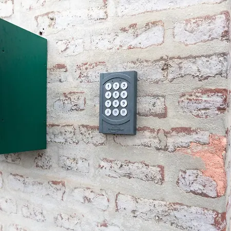 Le Nouveau Saint Waast - Confortable, Cosy Et Equipe - Places Gratuites A Proximite 公寓 Anzin