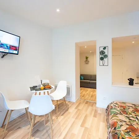 Le Nouveau Saint Waast - Confortable, Cosy Et Equipe - Places Gratuites A Proximite Anzin