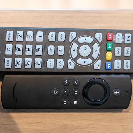 Le Nouveau Saint Waast - Confortable, Cosy Et Equipe - Places Gratuites A Proximite * Anzin