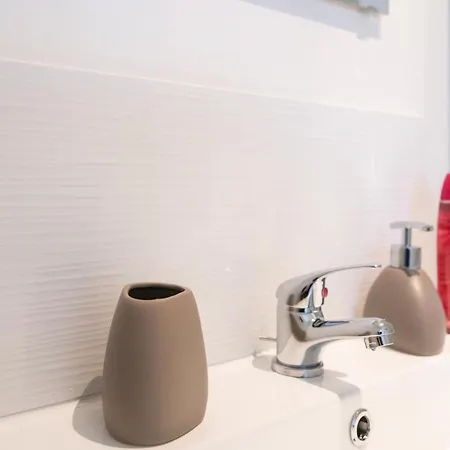 Le Nouveau Saint Waast - Confortable, Cosy Et Equipe - Places Gratuites A Proximite