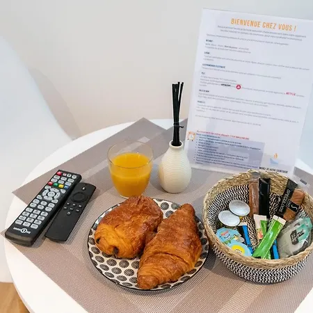 Apartment Cosy Location - Confortable, Cosy Et Equipe - Places Gratuites A Proximite *