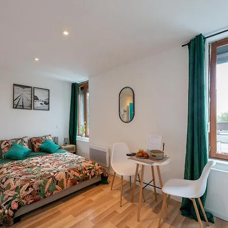 Cosy Location - Confortable, Cosy Et Equipe - Places Gratuites A Proximite Apartment *