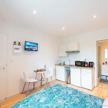 Apartment Cosy Location - Confortable, Cosy Et Equipe - Places Gratuites A Proximite