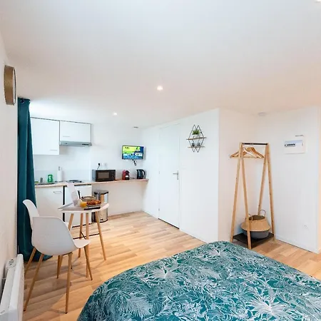 Le Nouveau Saint Waast - Confortable, Cosy Et Equipe - Places Gratuites A Proximite Anzin