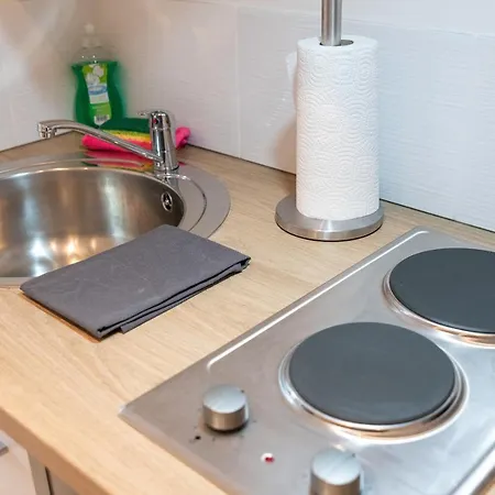 Apartment Cosy Location - Confortable, Cosy Et Equipe - Places Gratuites A Proximite
