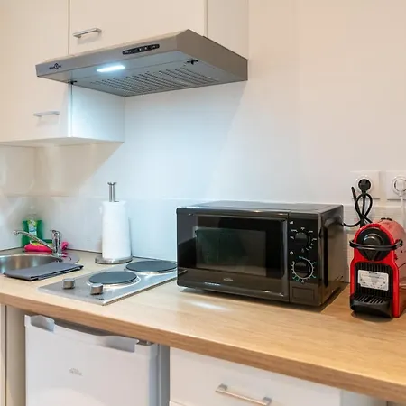 Apartment Cosy Location - Confortable, Cosy Et Equipe - Places Gratuites A Proximite *