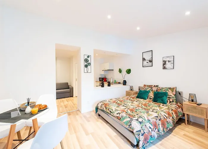 Le Nouveau Saint Waast - Confortable, Cosy Et équipé - Places Gratuites à Proximité Appartement *