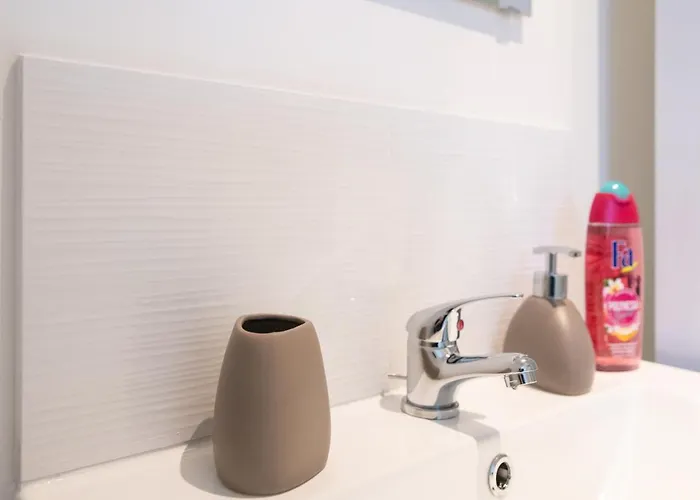 Le Nouveau Saint Waast - Confortable, Cosy Et équipé - Places Gratuites à Proximité