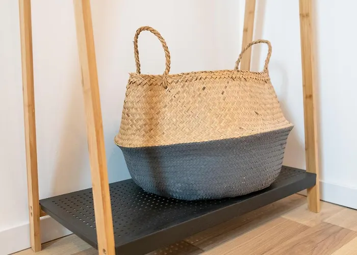 Le Nouveau Saint Waast - Confortable, Cosy Et équipé - Places Gratuites à Proximité Appartement *