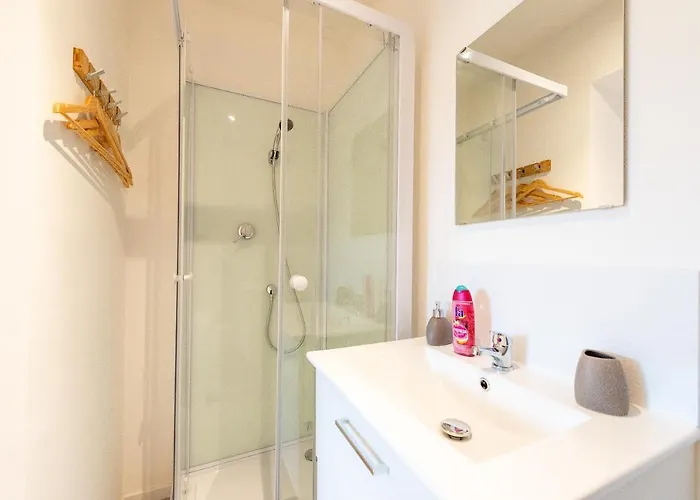 Le Nouveau Saint Waast - Confortable, Cosy Et équipé - Places Gratuites à Proximité Appartement *